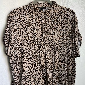CHEETAH PRINT BUTTON UP